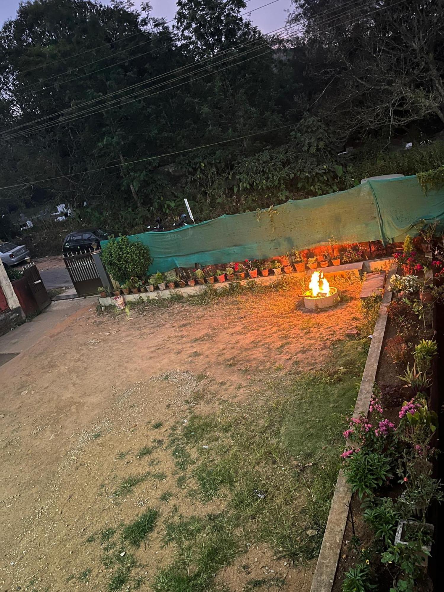 Eshwarkrupa Homestay Madikeri Esterno foto