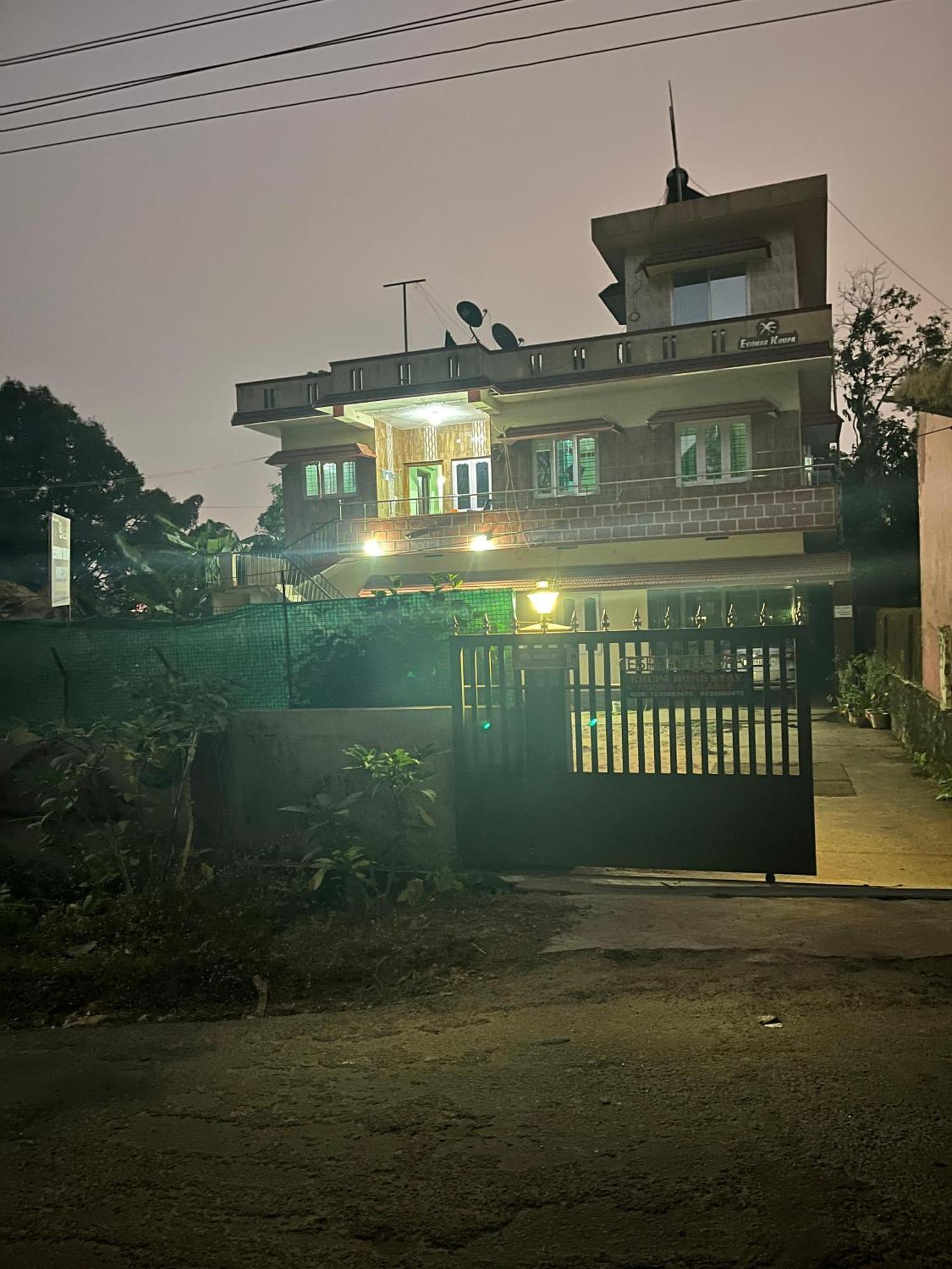 Eshwarkrupa Homestay Madikeri Esterno foto